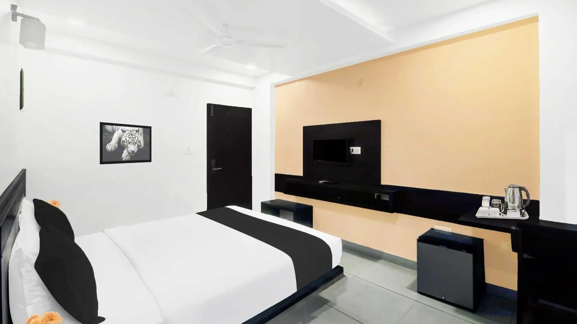 Townhouse Oak City Center Mysore Palace 4*,