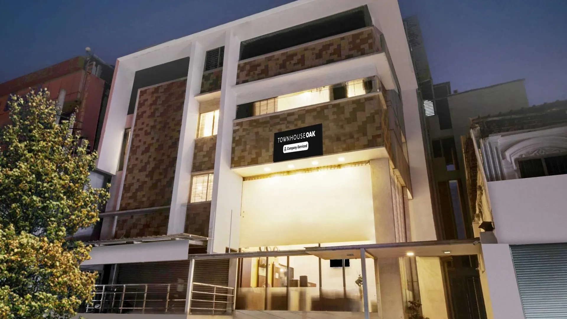 Townhouse Oak City Center Mysore Palace Hotel